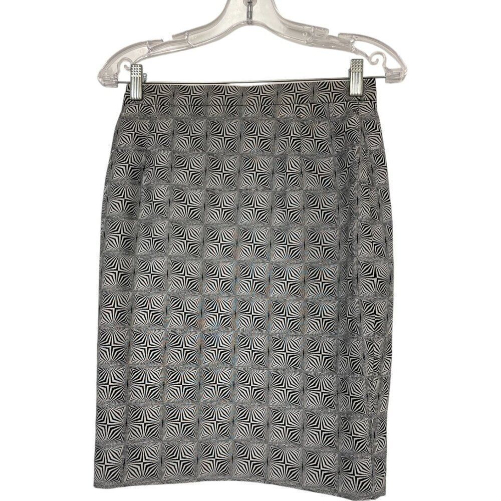 Escada Womens Skirt Size 36 US 4 Black White Geometric Cotton Silk Lined